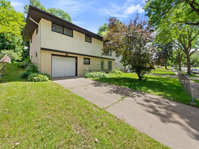 1422 Kent Street Saint Paul MN 55117 - MLS# 7097638