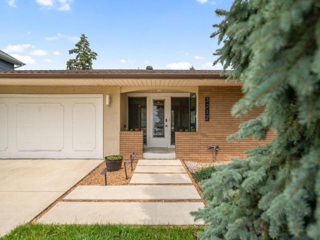 3217 36th Avenue NE Minneapolis MN 55418 - MLS# 7097836