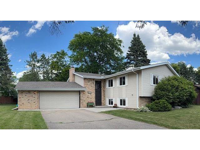 3317 Red Oak Circle S Burnsville MN 55337 - MLS# 7097870