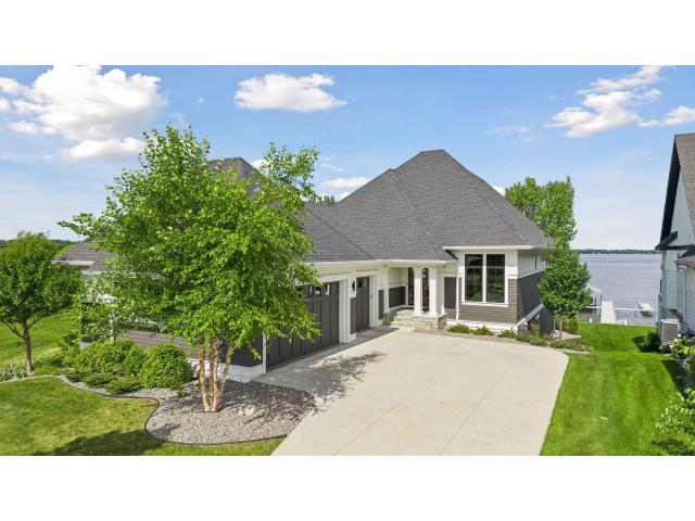 161 Lakeshore Circle Waconia MN 55387 - MLS# 7098142