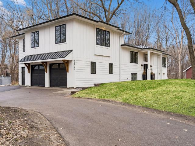 20750 Garden Road Excelsior MN 55331 - MLS# 7098186