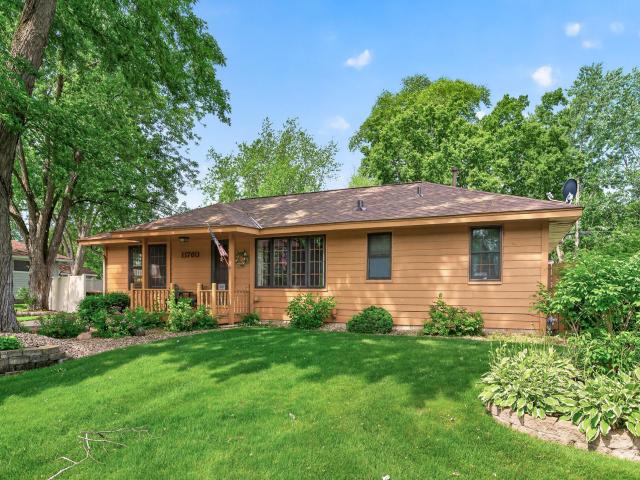 11760 Sand Creek Drive NW Minneapolis MN 55448 - MLS# 7098248