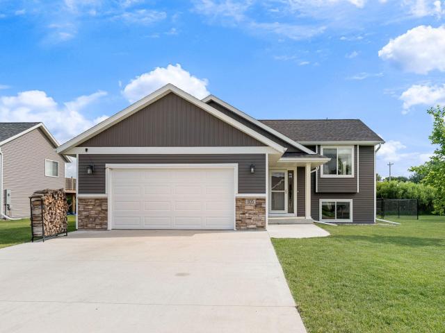 805 El Dorado Street SE Owatonna MN 55060 - MLS# 7098470