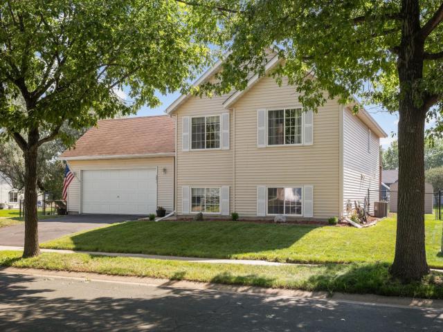 201 13th Street Farmington MN 55024 - MLS# 7098515