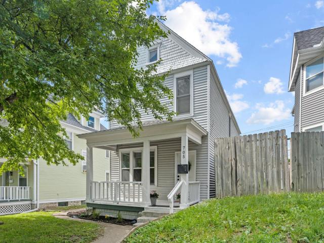 705 Sims Avenue Saint Paul MN 55106 - MLS# 7098612