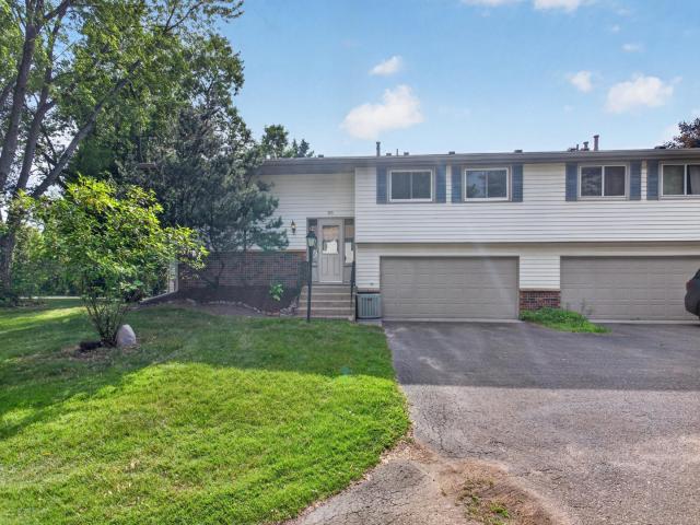 3571 Granada Place N Saint Paul MN 55128 - MLS# 7098634