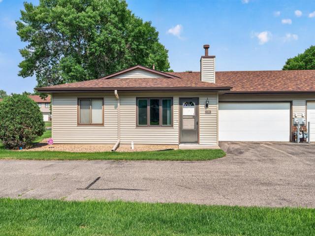 8500 S Maplebrook Circle Brooklyn Park MN 55445 - MLS# 7098747
