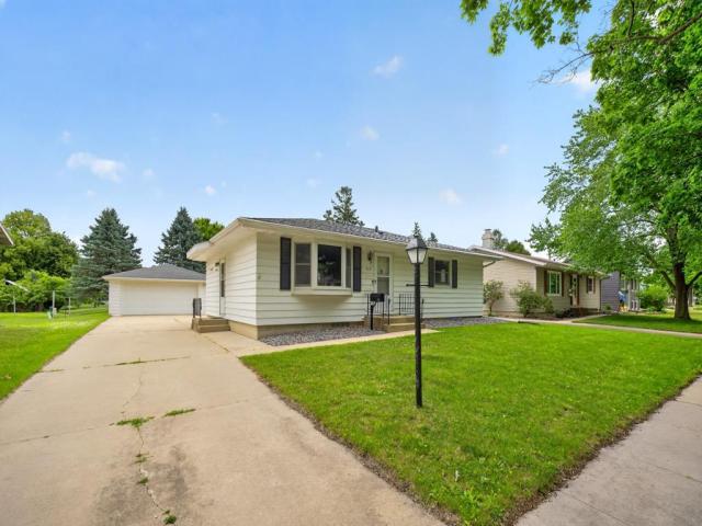 915 16 1/4 Street SE Rochester MN 55904 - MLS# 7098870