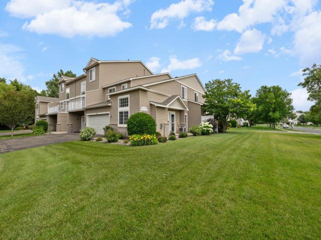 6610 Peony Lane N Unit 6610B Maple Grove MN 55311 - MLS# 7098888