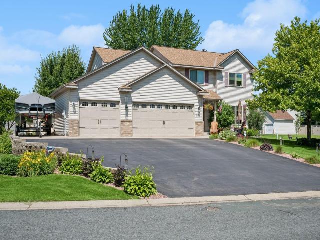 21071 Hyacinth Avenue Lakeville MN 55044 - MLS# 7099119