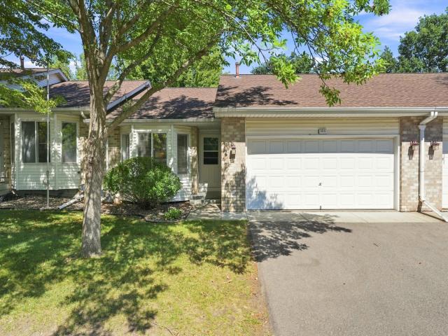14111 Essex Lane Saint Paul MN 55124 - MLS# 7099136