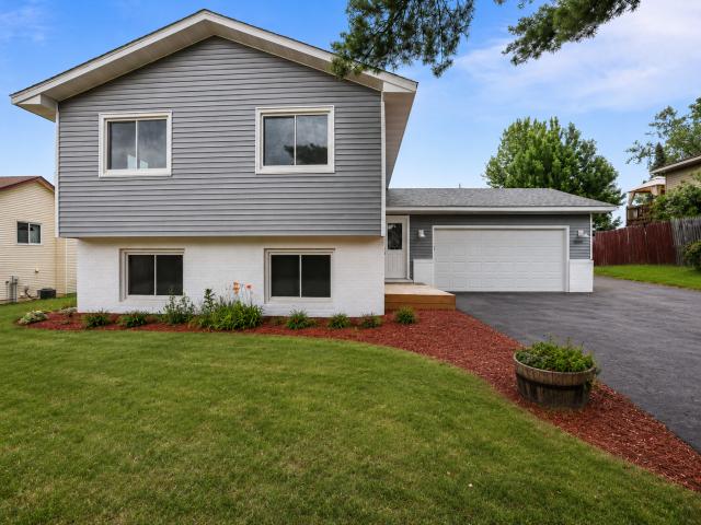 1599 Lancaster Lane Saint Paul MN 55122 - MLS# 7099179