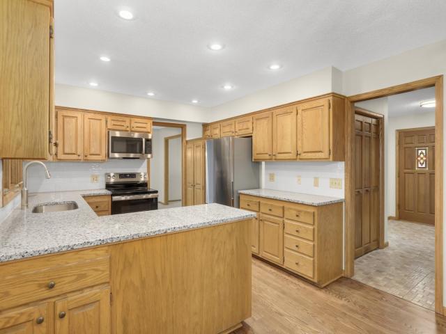 3535 Rosewood Lane N Minneapolis MN 55441 - MLS# 7099474