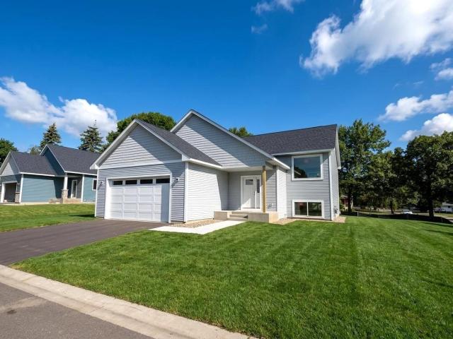 1304 Robinwood Lane Faribault MN 55021 - MLS# 7099588