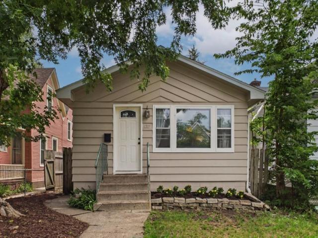 1315 Buchanan Street NE Minneapolis MN 55413 - MLS# 7099616