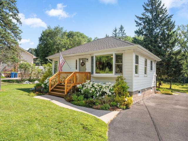 3520 Edgerton Street Vadnais Heights MN 55127 - MLS# 7099659