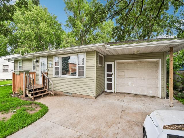 215 17th Street W Hastings MN 55033 - MLS# 7099817