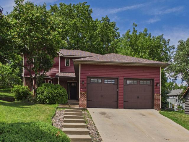 2209 Beacon Drive SW Rochester MN 55902 - MLS# 7099894
