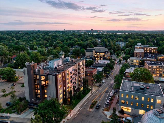 2800 W 44th Street Unit 302 Minneapolis MN 55410 - MLS# 7100030
