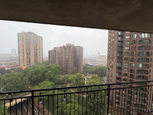 1225 Lasalle Avenue Unit 1502 Minneapolis MN 55403 - MLS# 7100139