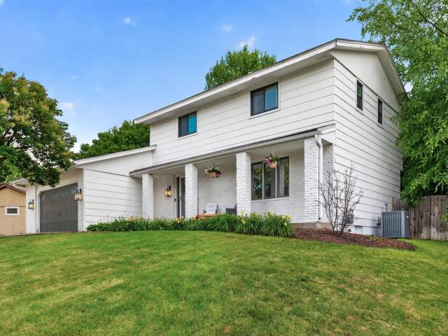 12825 Apple View Lane Burnsville MN 55337 - MLS# 7100182