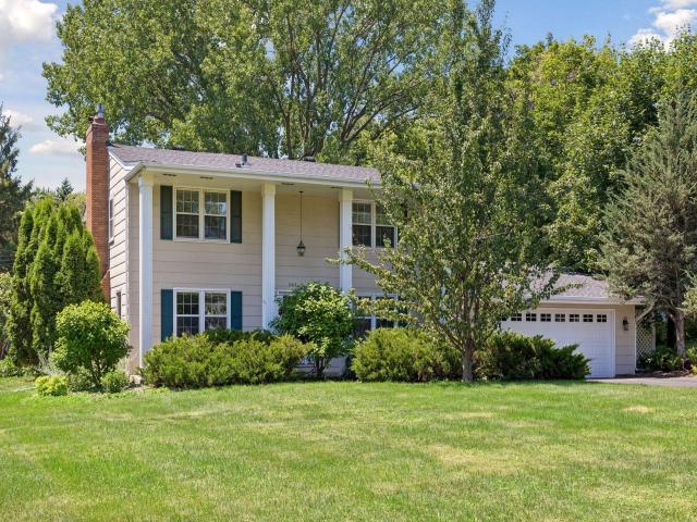 2415 Merrimac Lane N Minneapolis MN 55447 - MLS# 7100230