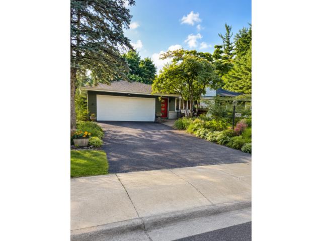 2955 Regent Avenue N Golden Valley MN 55422 - MLS# 7100263