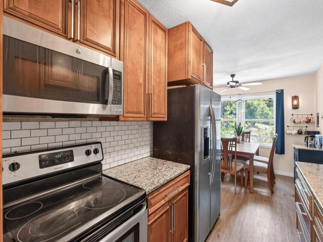 8820 60th Avenue N New Hope MN 55428 - MLS# 7100340