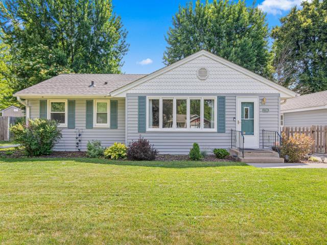 3786 Howard Avenue White Bear Lake MN 55110 - MLS# 7100587