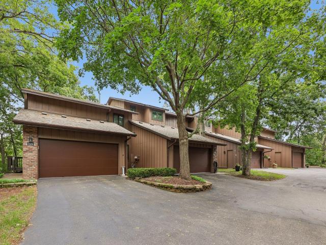 2687 Sumac Ridge White Bear Lake MN 55110 - MLS# 7100599
