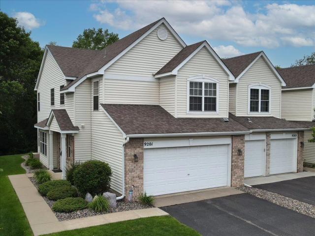 9201 Merrimac Lane N Maple Grove MN 55311 - MLS# 7100634