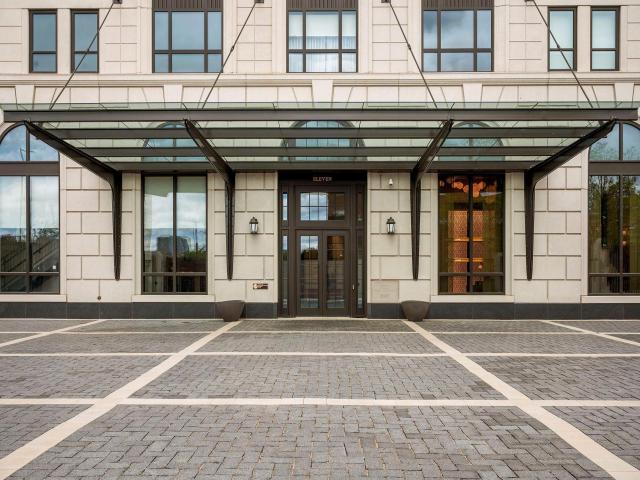 1111 W River Parkway Unit 18D Minneapolis MN 55415 - MLS# 7100791