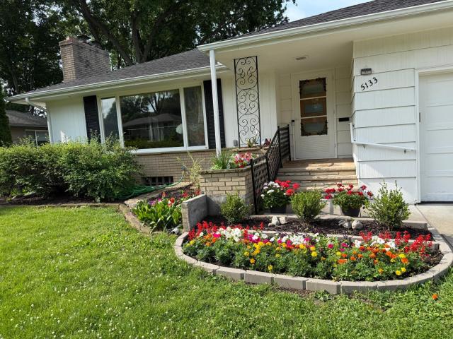 5133 Meadow Ridge Edina MN 55439 - MLS# 7100829