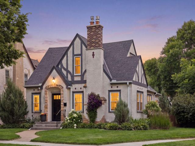 3022 Hayes Street NE Minneapolis MN 55418