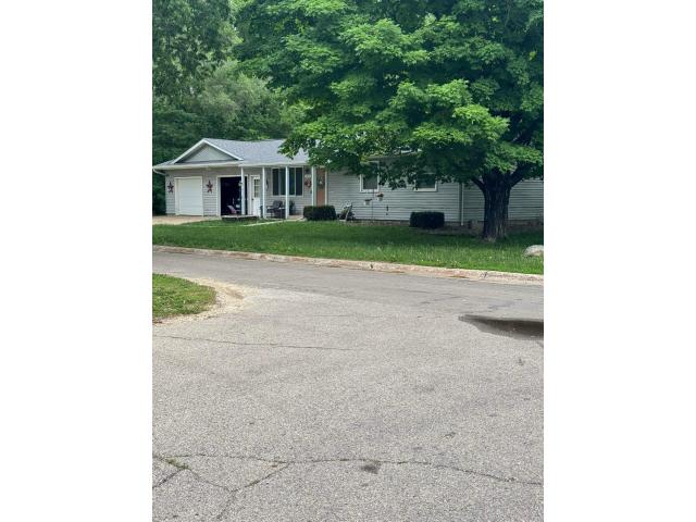 455 Maple Lawn Avenue Faribault MN 55021 - MLS# 7100890