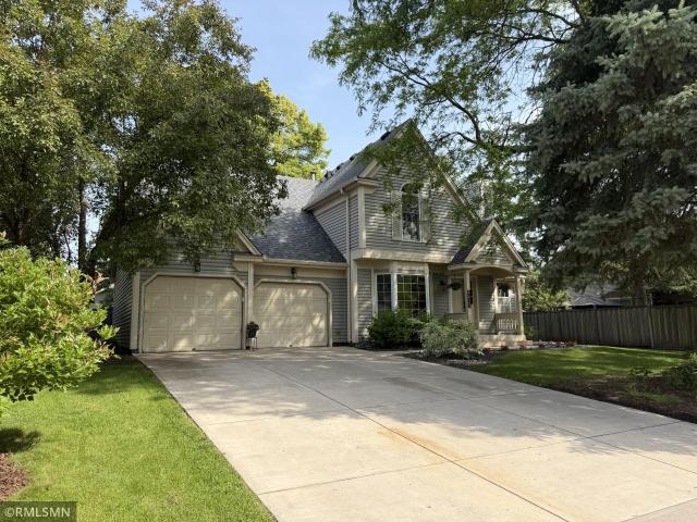 4425 Oakmede Lane White Bear Lake MN 55110 - MLS# 7100906
