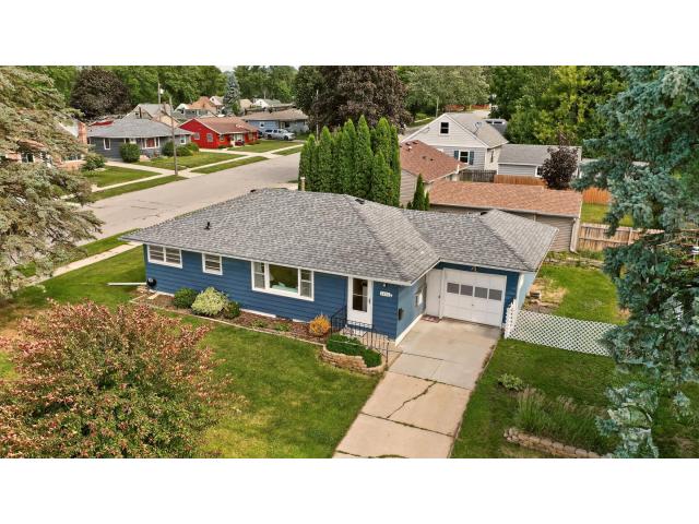 1401 10th Street NE Rochester MN 55906 - MLS# 7100989