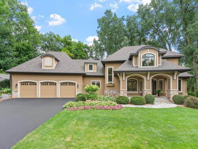 710 Shadyview Lane N Plymouth MN 55447 - MLS# 7101226