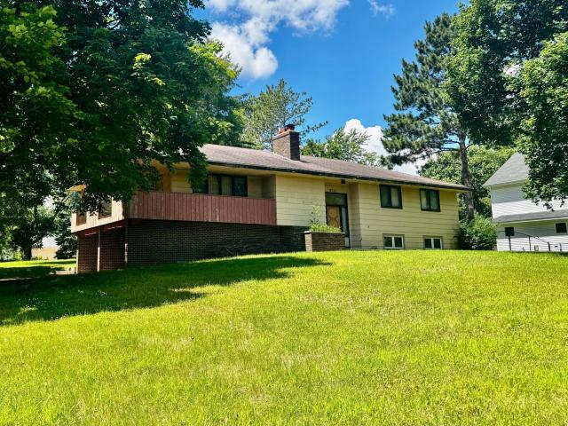 8730 Summit Drive Eden Prairie MN 55347 - MLS# 7101274