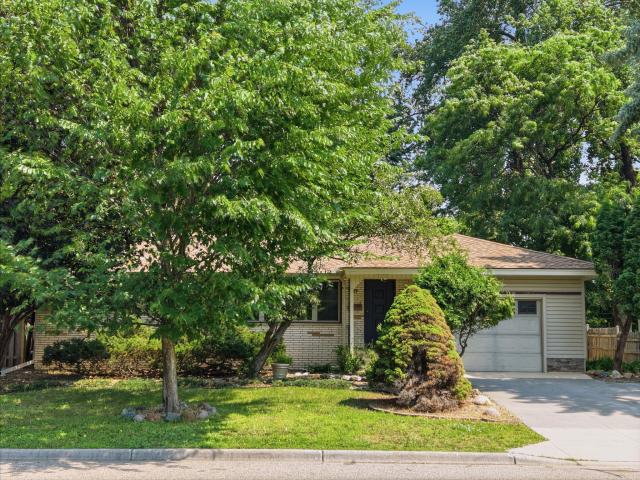3606 Woodbine Lane N Minneapolis MN 55429 - MLS# 7101289