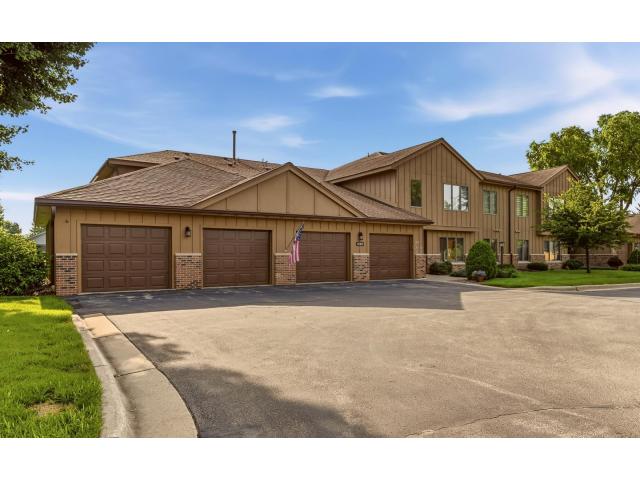 1808 Lakeview Court SW Unit 101 Rochester MN 55902 - MLS# 7101320
