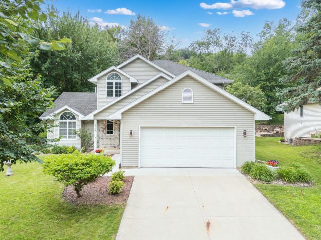 2014 Fox Valley Drive SW Rochester MN 55902 - MLS# 7101374