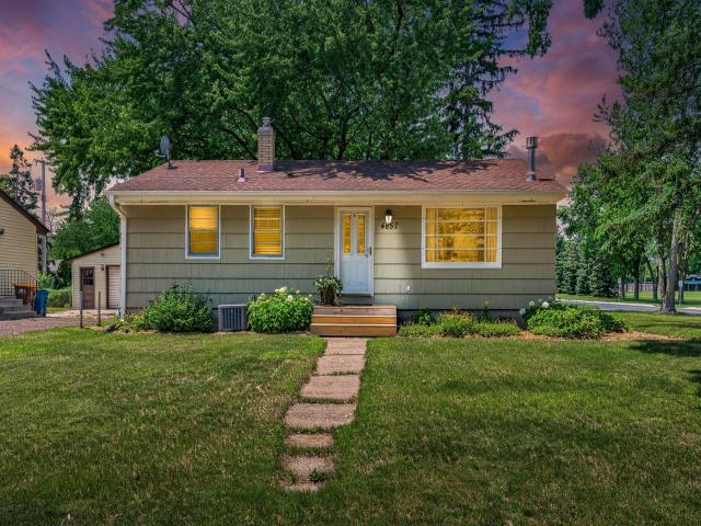 4857 Karen Place White Bear Lake MN 55110 - MLS# 7101382