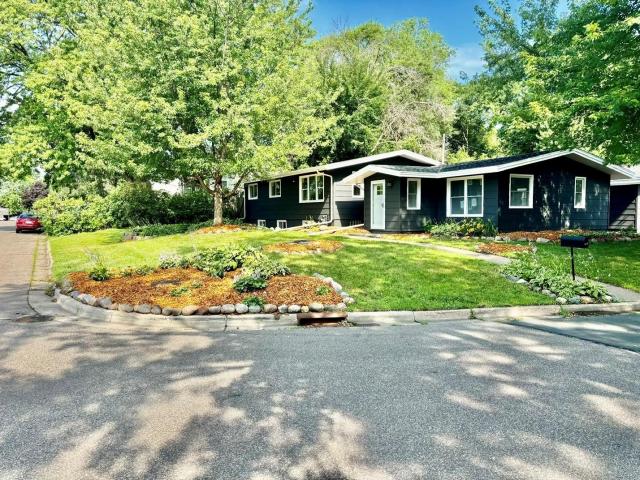 1819 43rd Avenue NE Minneapolis MN 55421 - MLS# 7101396