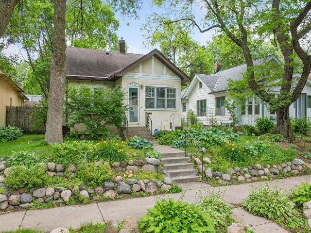 5252 43rd Avenue S Minneapolis MN 55417 - MLS# 7101452