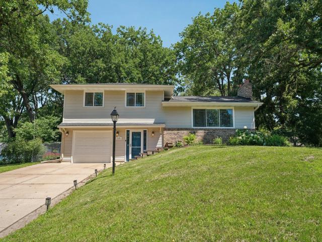 7132 Courtly Road Woodbury MN 55125 - MLS# 7101469