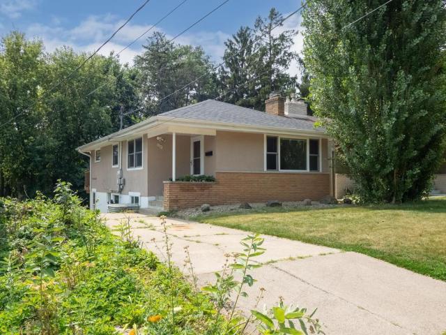 634 Orange Avenue W Saint Paul MN 55117 - MLS# 7101479