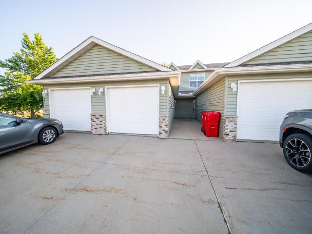 1803 Daniel Lane Stewartville MN 55976 - MLS# 7101506