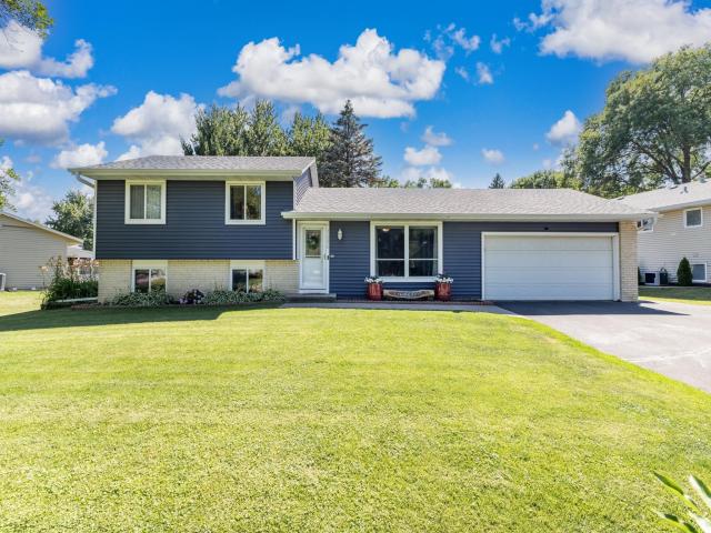 7686 Ivystone Avenue S Cottage Grove MN 55016 - MLS# 7101561