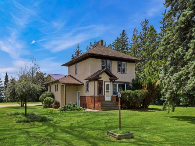 8169 Highway 30 E Blooming Prairie MN 55917 - MLS# 7101576